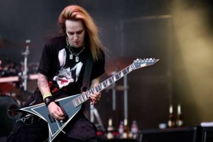 Thanks for all the amazing music, alexi laiho. Canto Da Guitarra: Alexi Laiho