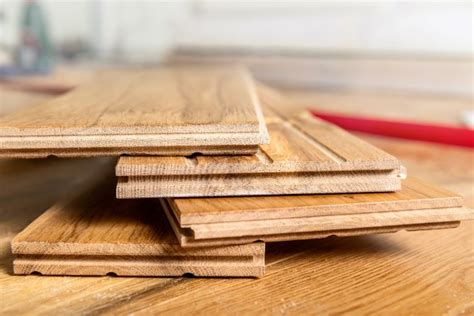 Refinish hardwood or install lvp? Lvp Flooring Vs Engineered Hardwood / Solid Vs Engineered ...