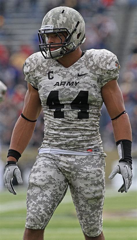 #armyfootball #beatnavy 🏈news & analysis 📺 army football ретвитнул(а) uniswag. Army Black Knights football uniforms | Army football ...