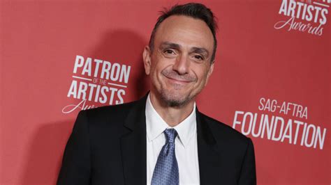 For their final episode of 2020, the boys interview actor hank azaria, best known for voicing several characters in 'the simpsons', and for his roles in 'the birdcage', 'heat' and 'ray donovan'. Hank Azaria Will No Longer Voice Apu on "The Simpsons ...