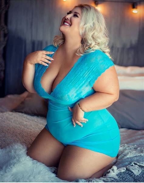 We did not find results for: Pin on Curvy bbw plus size plump files
