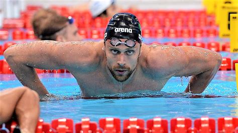 Oro nei 50 stile libero agli assoluti di nuoto a riccione. Tre argenti e un bronzo per l'Italia tra nuoto e synchro ...