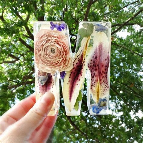 Leave flowers for two to three weeks until completely. 14 Most Unique Ways to Preserve Your Wedding Bouquet (With ...