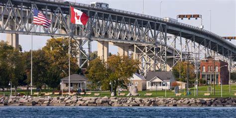 Can save us plenty of time. Canada - US Border to Remain Closed For another Month ...