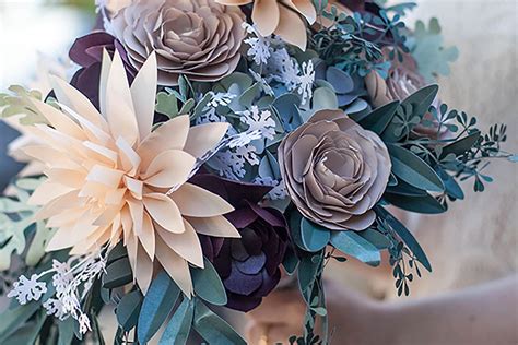 Cricut paper flowers with stems. Cricut Design Space | Paper bouquet wedding, Paper flower ...