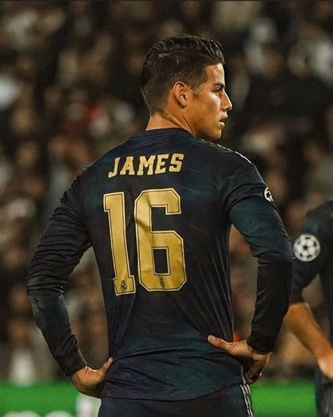 Así lo ha hecho en las últimas publicaciones de peláez. James Rodriguez no Instagram: "#16 💙 . 📸 @jamesmirazon ...