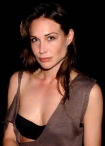 As of 2019, claire forlani has a net worth of $7 million, thanks to varied roles in both the film and tv. Claire Forlani Net Worth - Celebrity Sizes