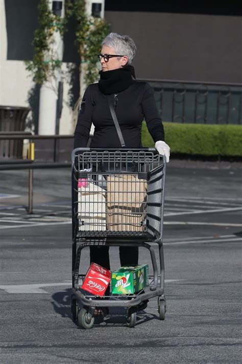 Patricia cornwell in conversation with jamie lee curtis at live talks los angeles. JAMIE LEE CURTIS Out Shopping in Pacific Palisades 03/26 ...