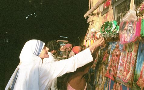 Proglašena blaženom, a 2016 god. Majka Terezija (Madre Teresa / Mother Teresa of Calcutta ...