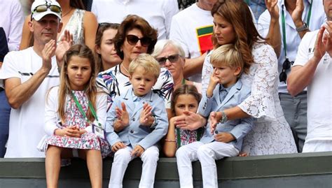 Australian open 2016 roger federer s children offer dad. Roger Federer: 'I'd Rather Sleep With Kids Screaming Than ...