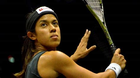 Kupasan pencapaian sepanjang karier datuk nicol boleh dirumuskan melalui infografik ini: Squash queen Nicol David to retire in June