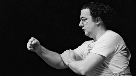 La franchise ne consiste pas à dire ce qu'on pense, mais à penser ce qu'on dit. 18 février 1975, Coluche fait son premier Olympia