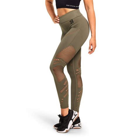 Trying out white camo and the new seamless leggings. Better Bodies - Waverly Leggings - TRU·FIT