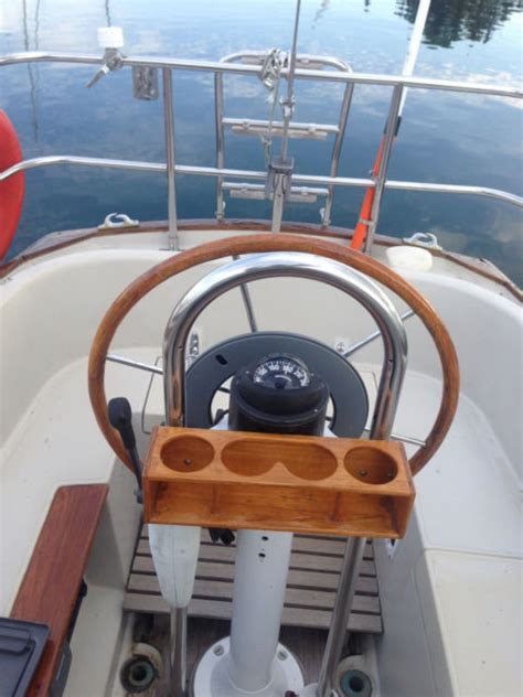 To obtain maximum holding power of your anchor, the total anchor rode should be 4 to 7 times the depth of the water you will be anchoring in. Contessa 32 sailboat for sale - JJ Taylor Contessa 32 1988 ...