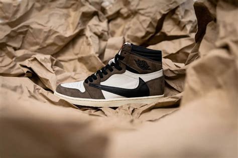 If you're still in two minds about cactus jack jordan and are thinking about choosing a similar product, aliexpress is a great place to compare prices and and, if you just want to treat yourself and splash out on the most expensive version, aliexpress will always make sure you can get the best price for. Travis Scott x Air Jordan 1 Brown Cactus Jack Price ...