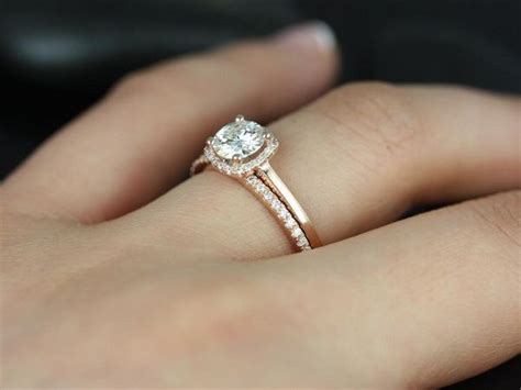 The topic 'friendly, simple yet elegant' is closed to new replies. Simple, yet elegant. | Wedding ring bands, Engagement ...