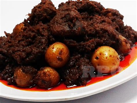 Sumatra barat (disingkat sumbar) adalah sebuah provinsi di indonesia yang terletak di pulau sumatra dengan padang sebagai ibu kotanya. Masakan indonesia apa yang paling rumit dan memakan waktu yang banyak? - Galena