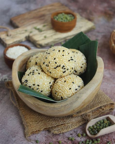 Onde onde akan mengembang sedikit lebih besar dari mentahnya. Resep Onde-onde ala Yummy yang Enak Banget, Begini Cara ...