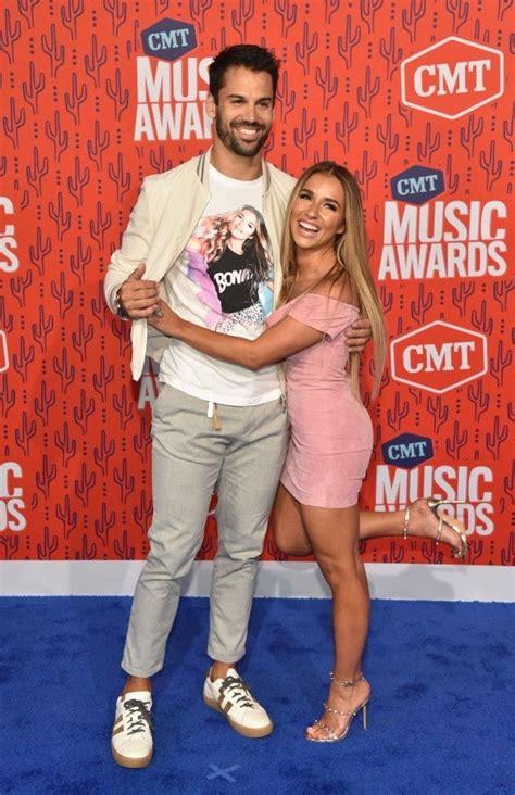 I'd like to see you do that to my wife's panties! CMT Awards: Eric Decker Wears T-Shirt With Wife Jessie ...