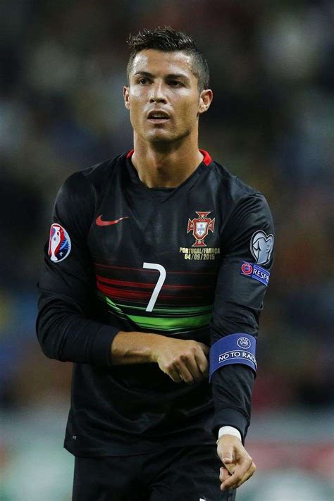 We would like to show you a description here but the site won't allow us. Page 7 - Cristiano Ronaldo's haircuts over the years with ...