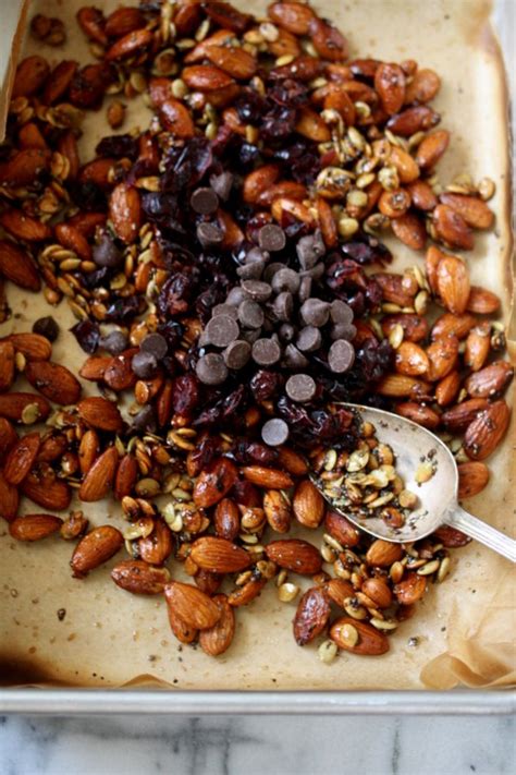 An easy recipe for the best homemade trail mix that's high in protein, with the perfect balance of sweet and salty. Healthy Trail Mix Recipe with Chia Seeds, Almonds and ...