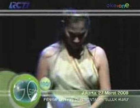 ayu azhari - YouTube