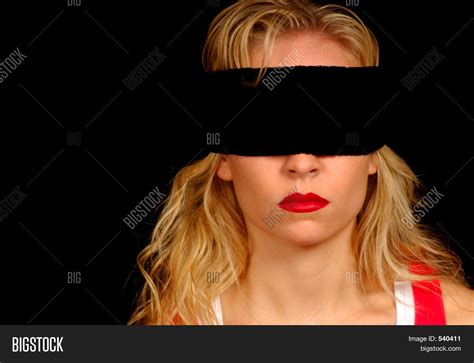 Blindfolded brunette dominated and abused. Big Blindfolded Woman - Free Real Tits