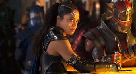 Imprisoned, the mighty thor finds himself in a lethal gladiatorial contest against the hulk, his former ally. Il Coming Out di Tessa Thompson, la Valchiria di Thor ...
