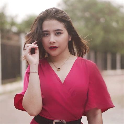 Menurut prilly latuconsina, dari sosok khadijah ia belajar mengenai kesabaran dan ketulusan. Biodata, Profil, Fakta & Perjalanan Karir Prilly ...
