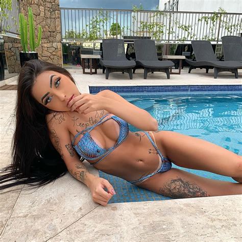 Not only mc melody brasil is hot, you could also find another pics such as mc melody brazil, mc melody gostosa, melody brazilian singer, mc melody dancando, mc. MC Mirella conta que já transou com pessoas diferentes no ...