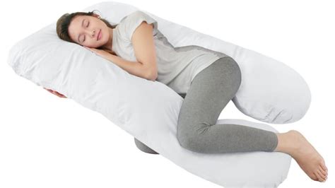 The quality body pillows essential for good sleep. 18 bedding products with over 1,000 reviews on Amazon ...