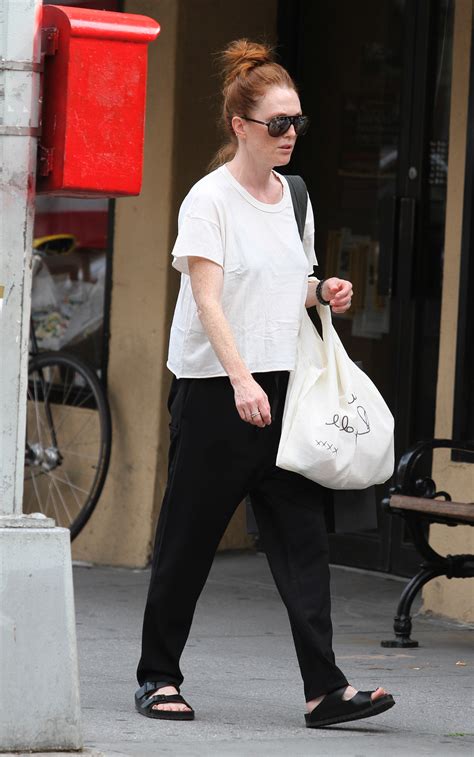 Julianne moore was born julie anne smith in fort bragg, north carolina on december 3, 1960, the daughter of anne (love), a social worker, and peter moore smith, a paratrooper, colonel. Julianne Moore's Feet