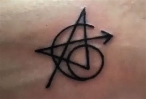 Evans has a matching tattoo with four of his avengers. Original Avengers Robert Downey Jr. with a A6 Tattoo. Avengers original 6 tattoo. (RDJ, Chris ...