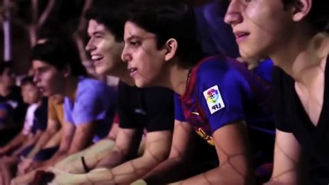 Aug 02, 2021 · first hand information on the barça football first team. Lionel Messi VERKLEIDET sich als ALTER OPA! - YouTube