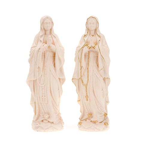 Virgen de lourdes, apareció a bernadette soubirous en 1858 en las afueras de la población de lourdes, francia. Nuestra Señora de Lourdes natural | venta online en HOLYART