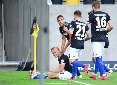 Der schlechteste bundesligatorwart aller zeiten! HSV-Noten gegen Dresden: Einige standen neben sich ...