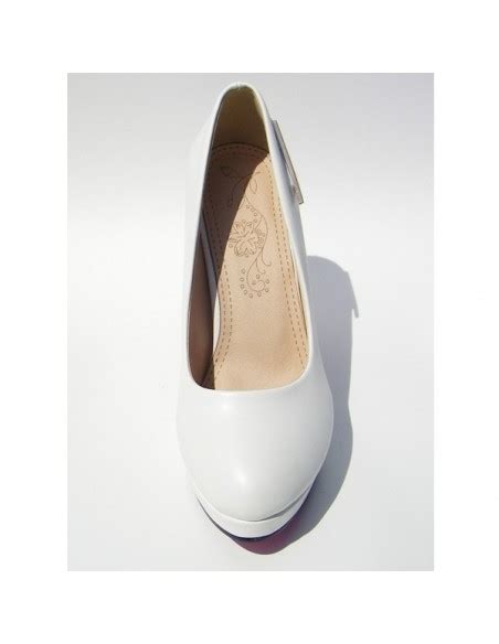Un large choix à portée de main ! Escarpins mariage blancs avec plateforme