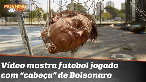 Bolsonaro ретвитнул(а) president of russia. Cabeças de Bolsonaro, Trump e Putin viram bolas de futebol ...