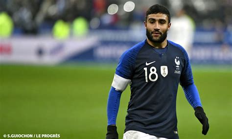 Page officielle des equipes de france de football et. Sélections : Fekir et Ndombele appelés avec l'équipe de ...