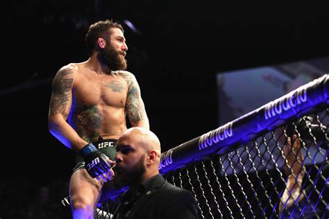 @thorneresearch @engageind @hyperfly @zebramats @nikewrestling @athleteps @esskateboarding. Michael Chiesa's reaction to Jorge Masvidal knocking out ...