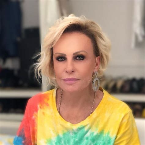 Explore tweets of ana maria braga @anamariabraga on twitter. Ana Maria Braga surge de cabelo novo e penteado viraliza ...