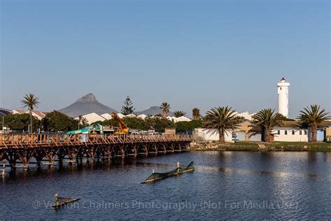Woodbridge island is situated northeast of lagoon beach. Vernon Chalmers Photography: Update: Restoration of new Wooden Bridge, Woodbridge Island ...