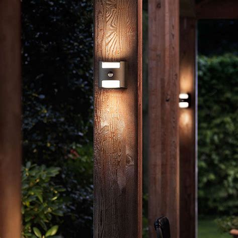 5 out of 5 stars. Philips myGarden Grass LED wall light with motion sensor - 173229316 | reuter.com