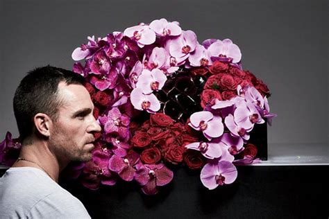 Flowers uncut with jeff leatham的演职员 ·. Arranjo floral com orquídeas, de Jeff Leatham. | Floral ...