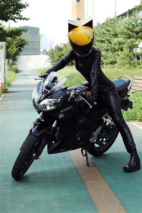 See more ideas about anime motorcycle, anime, motorcycle. helmet | Cosplay anime, Durarara, Amazing cosplay