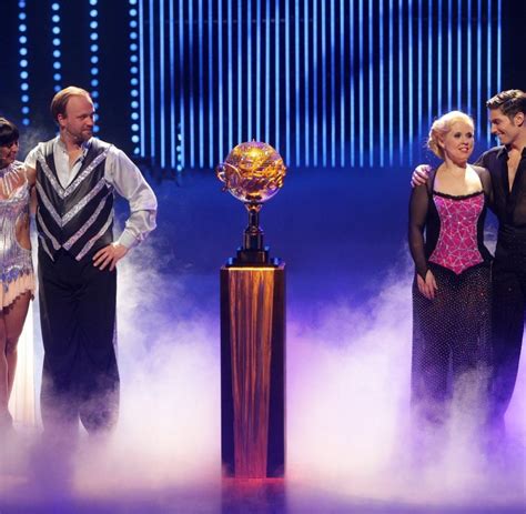 Sachs durch und holte den begehrten titel «dancing star». RTL-Show: Maite Kelly tanzt im "Let's Dance"-Finale zum ...