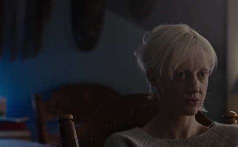 Confira a classificação indicativa no portal. Possessor (2020) | Film, Trailer, Kritik