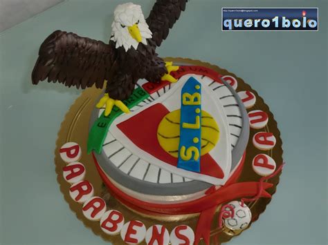 Paulão, antigo avançado angolano que representou o benfica entre 1995 e 1997, morreu no seu o benfica emitiu uma nota de pesar, onde lamenta profundamente o falecimento de paulão, que. Quero1bolo: Parabéns Paulo - Águia do benfica