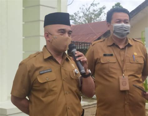 Taufik merupakan terdakwa yang sebelumnya ditangkap polda sumsel karena membawa sebanyak 25 kilogram sabu. Samboja Barat dan Kota Bangun Darat Jadi Kecamatan Baru di ...