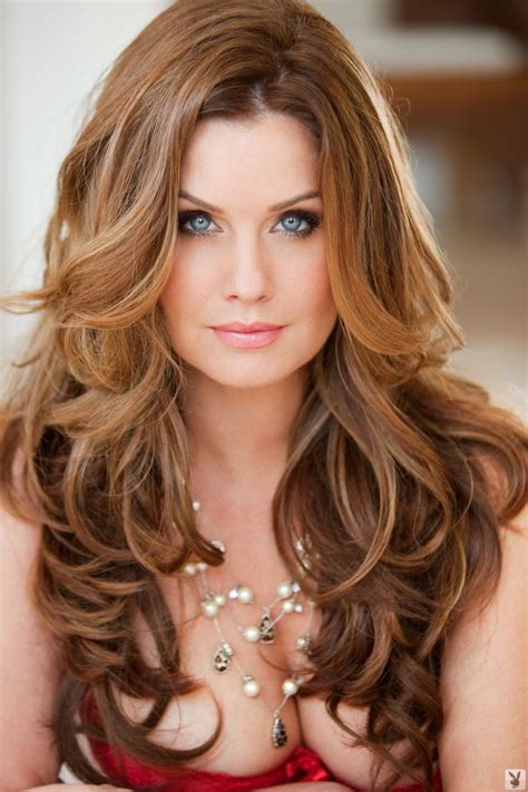 In older women, hair often becomes thinner and less frequent; 15 Alluring Wavy Hairstyles for 2020 - Pretty Designs